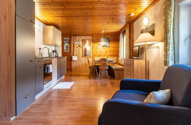 'Moserhof - Apartment Reinegg' with Mountain View, Garden & Wi-Fi