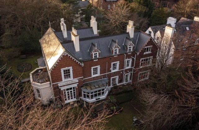 Mossley Hill Retreat
