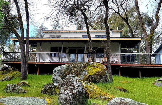 Mossyrock Strawbale House - Near Yosemite & Townnn