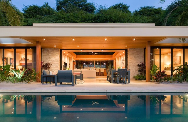 Most Spectacular Luxury Villa With Ocean View & Outdoor Infinity Pool