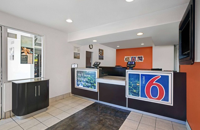 Motel 6 Troutdale, OR - Portland East