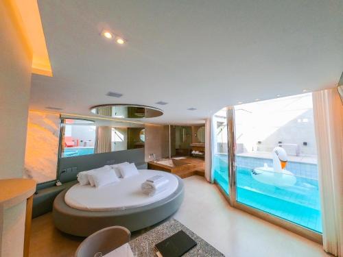 Motel Cavalo Branco