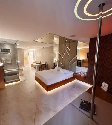 Motel Decameron (Adults Only)