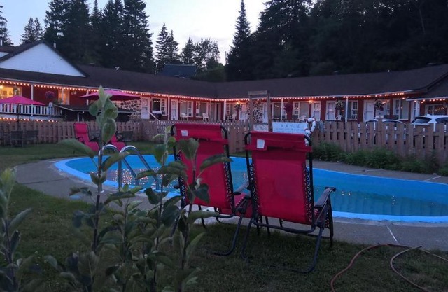 Motel Des Pays D'En Haut