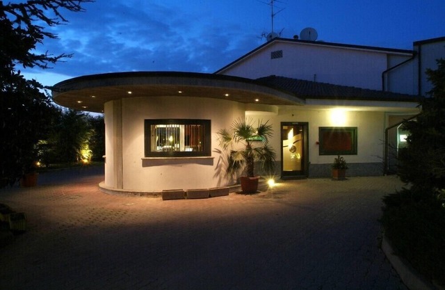 Motel K