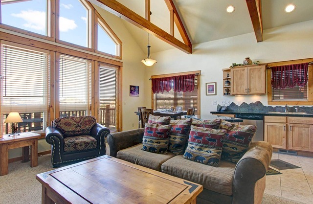 Mount Enentah 37 - 2 Br Condo - Lake and Mountain Views