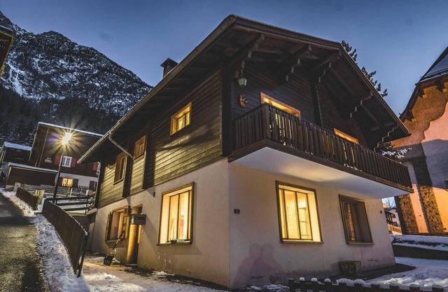 Mountain apartment near Zermatt