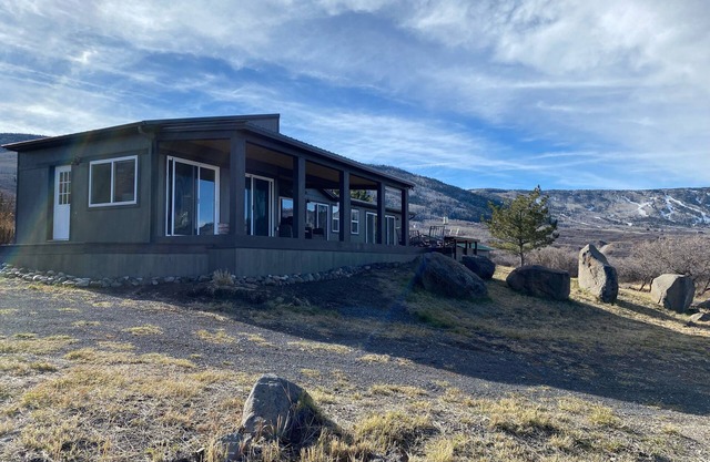 Mountain Cabin next to Powderhorn & the Grand Mesa