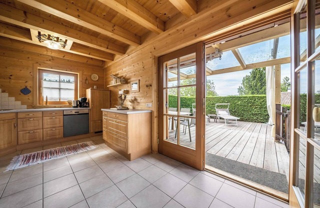 Mountain Chalet “Fuchsberger” with Mountain View, Wi-Fi, Balcony, Terrace & Garden