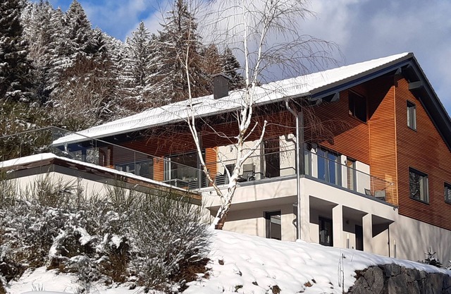 Mountain Cottage 5 Bed, 4 Bath, 2 En-suite, Indoor-Pool, Sauna, Jaccuzzi