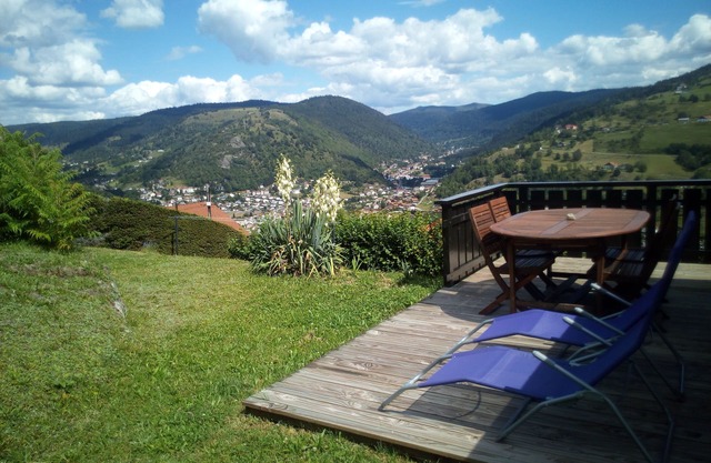 Mountain gîte, panoramic view of the Hautes-Vosges massif!