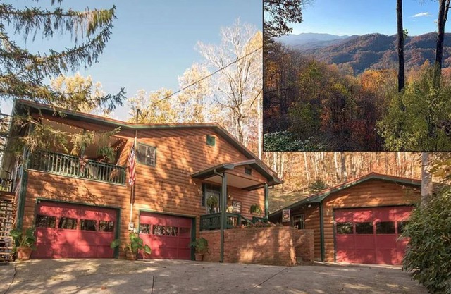 Mountain home with breathtaking views and close to town.
