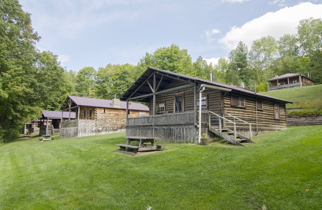 Mountain Lake Cottages