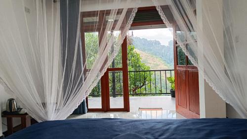Mountain Manor Homestay