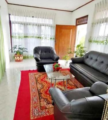 Mountain Paradise Homestay