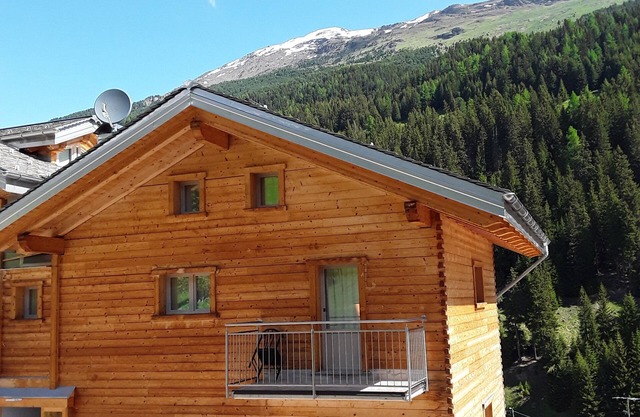Mountain View Apartment
