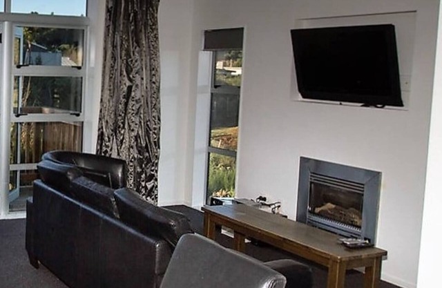 Mountain View Apartments Ohakune - 27A/B/C - 11 BR