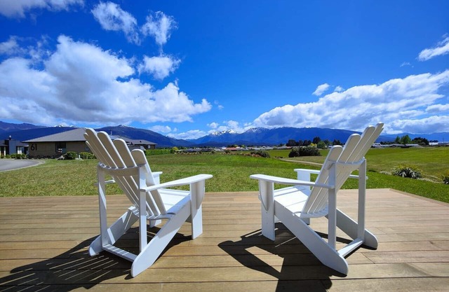 Mountain View Getaway
