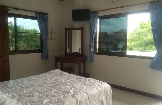 Mountain view room L, Near amenities