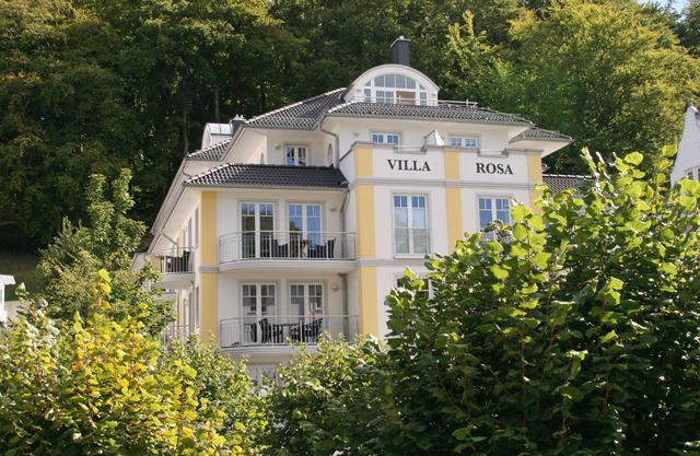 MR: Villa Rosa Whg. 04 with balcony (east) - Villa Rosa Whg. 04 with balcony (east)