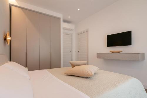 MT Apartments