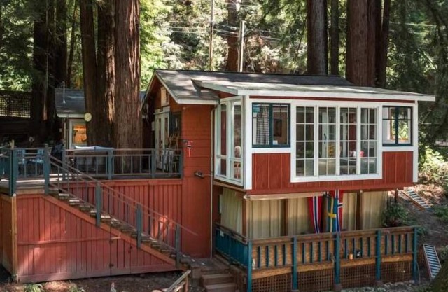 Mt. Hermon Cabin - nestled in the redwoods