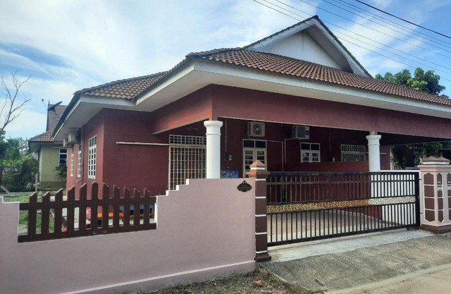 MUAZDIANA HOMESTAY di KUALA NERUS, GONG BADAK