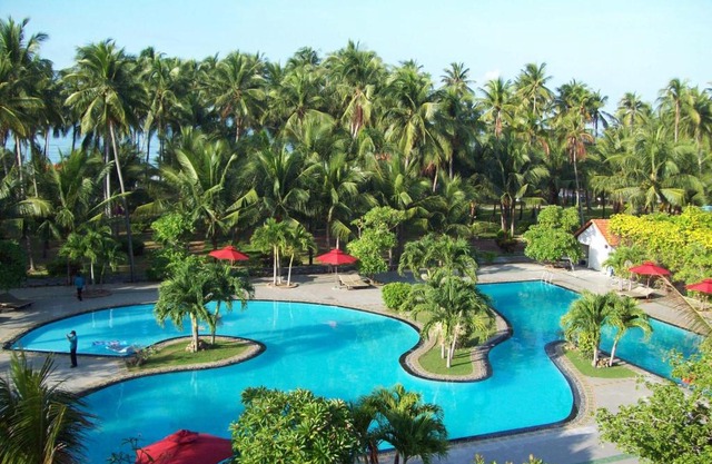 Muine Century Beach Resort & Spa
