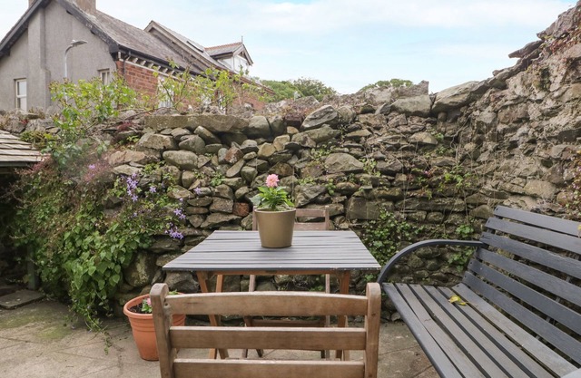 Mulberry Cottage