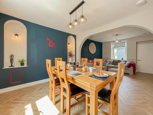 Mulberry House, Dowlais