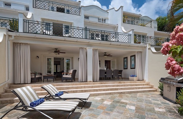 Mullins Bay 4 bed townhouse across from beach TH14