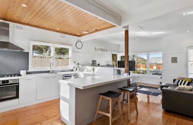 Munday Street Prime 17