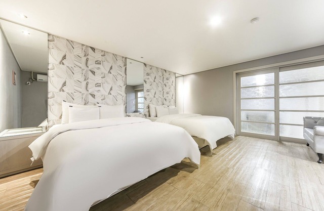 Mungyeong City Hotel