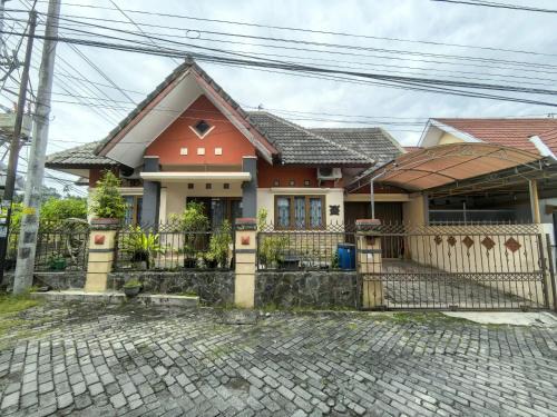 Mutiara Babarsari Homestay Jogja