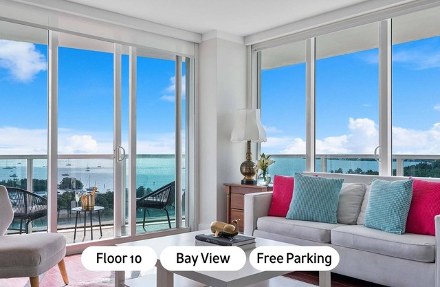MVR-The Ultimate Miami Escape w-Skyline Views