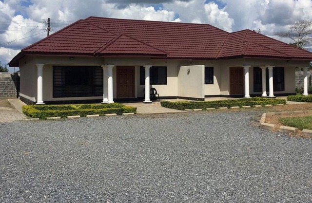 Mwaiseni Maisonettes