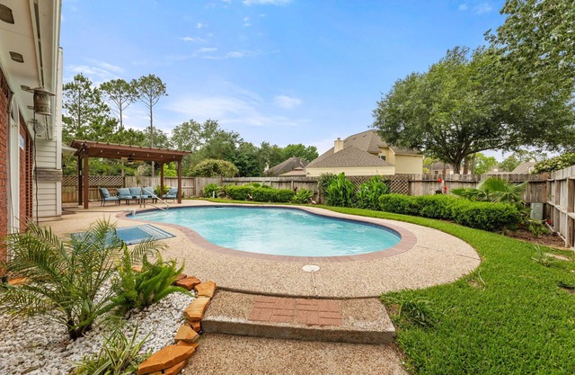 My Amazing Bay House & Pool