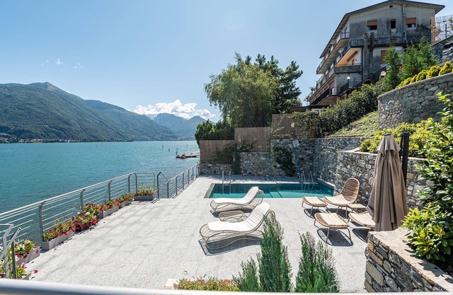 My Rental Homes - Villa Perla with pool, jacuzzi, and spectacular view of the Lake