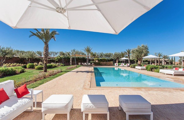 My Rental Homes - Villa Delizia with two pools and garden