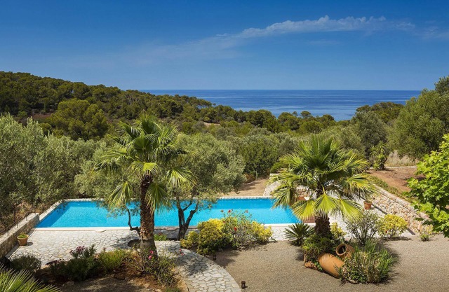 My Rental Homes | Villa Mallorca with heated pool and garden