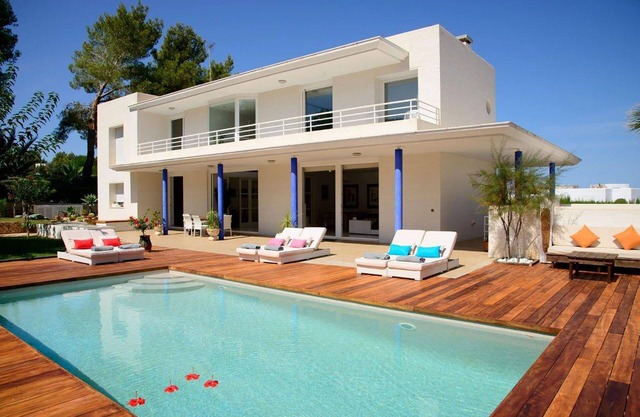 My Rental Homes - Villa Amelia with pool air conditioning and wifi