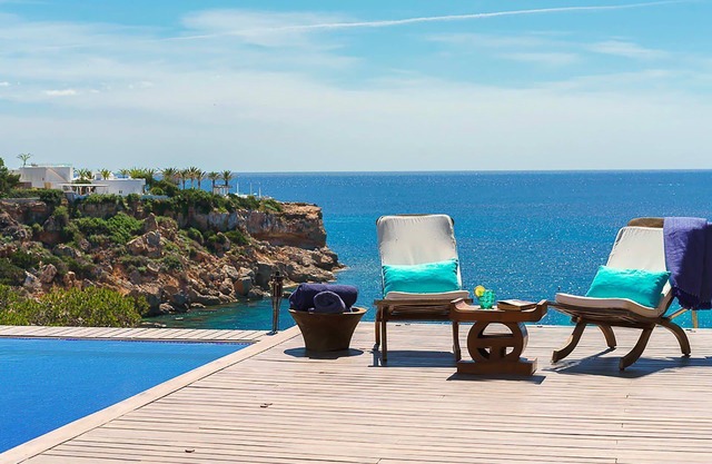 My Rental Homes - Villa Francisca with private pool and direct access to sea