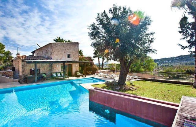My Rental Homes - Villa Matarel with private pool and large garden