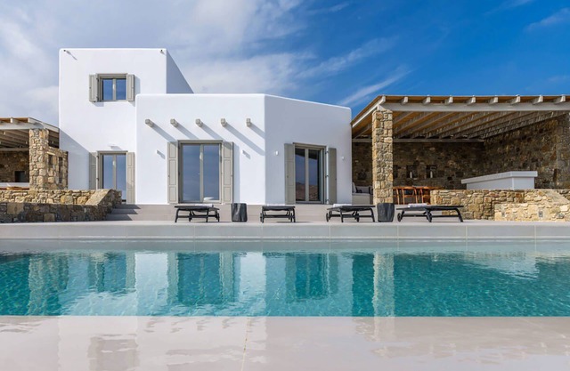 My Rental Homes - Villa Cupido , few steps from the sea, with pool and sea view