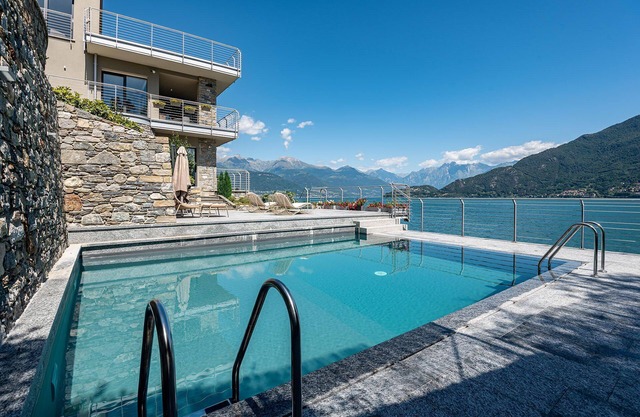 My Rental Homes - Villa Perla with pool, jacuzzi, and spectacular view of the Lake