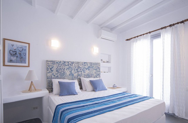 Myconian Relax House with swimming pool