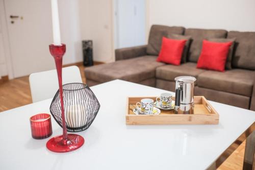Mysa Properties - Spazioso bilocale nel quartiere di Calvairate