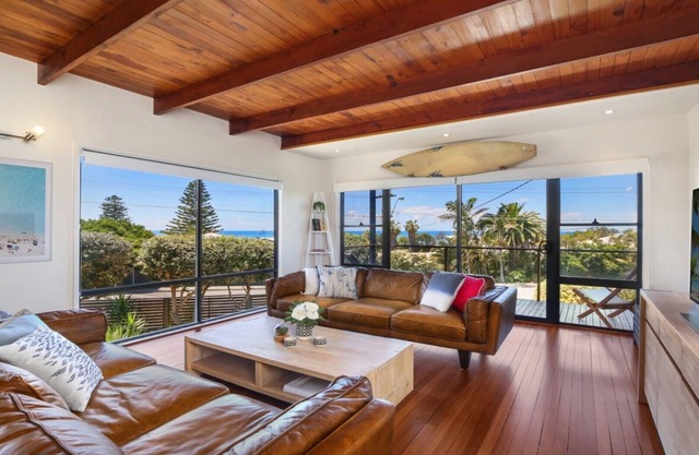 MYSTIC WAVES | WIFI , Pet Friendly | Accom Holidays