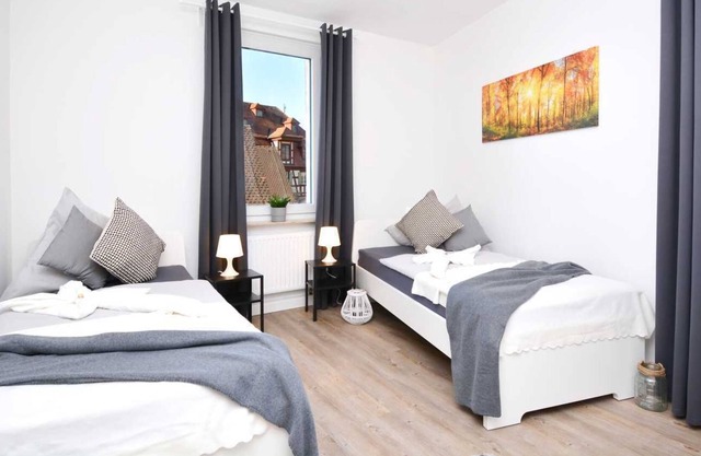 Nü08 - Geräumige Ferienwohnung mit Balkon in Zirndorf, 75qm, 3 Zimmer, Max. 5 Personen