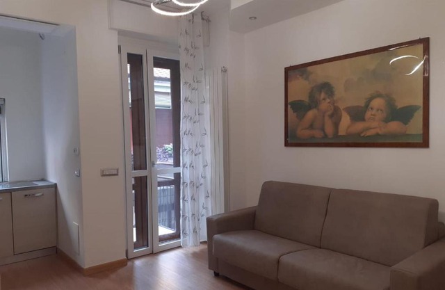 n&ghomesweethome RaffaelloElegante appartamento ideale casa vacanze affari